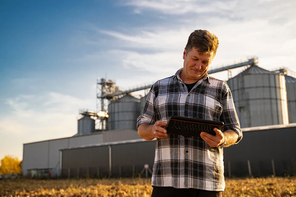 Grain silo tablet